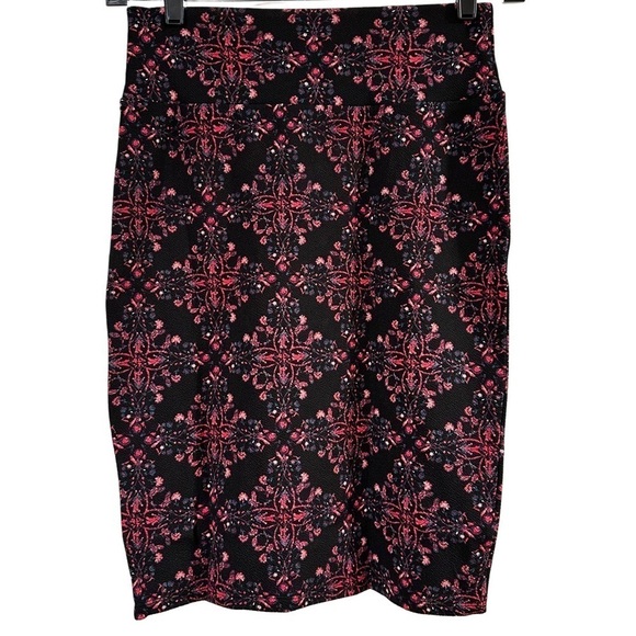 LulaRoe Cassie Pencil Skirt Stretchy High Wide Waist  Adjustable Sizes S-M 6-8 - Picture 4 of 15